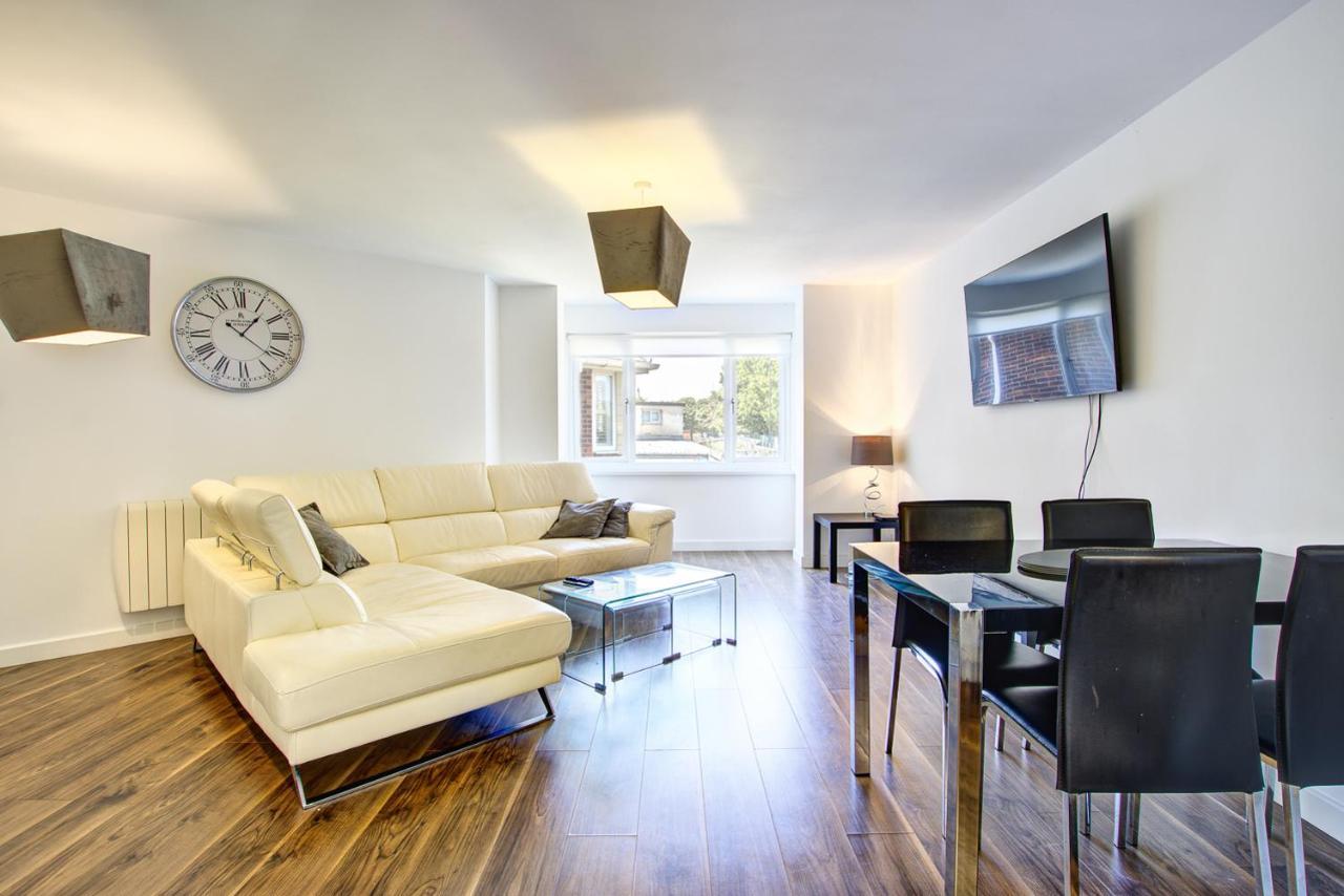 Sunderland Short Stays 2 Bedroom Apartment Free Parking Fulwell Sr6 Екстериор снимка