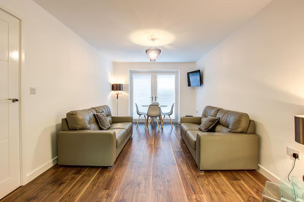 Sunderland Short Stays 2 Bedroom Apartment Free Parking Fulwell Sr6 Екстериор снимка